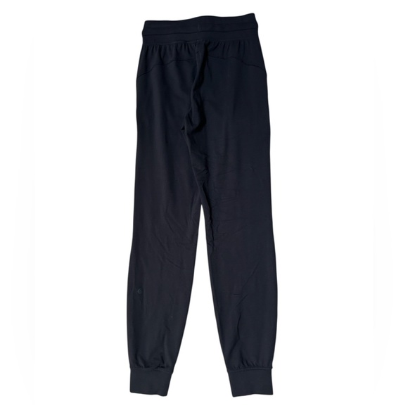 Lululemon Ready To Rulu Pant in Black, Size 2, W5BXOS - Picture 4 of 9